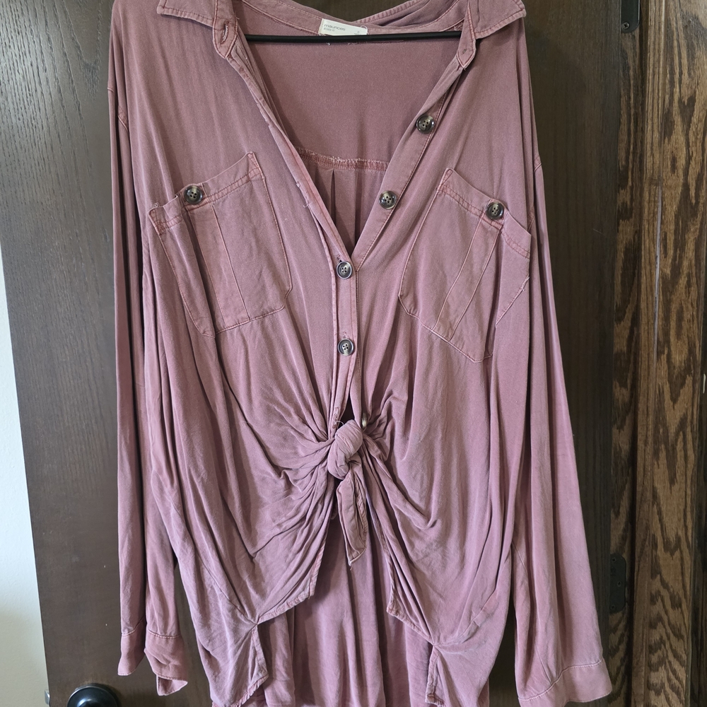 Women's Button-Up Knot Front Top - Pink